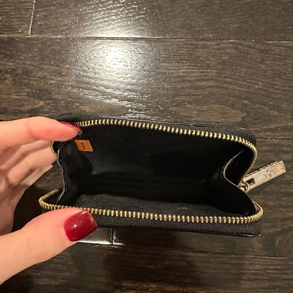 Tory Burch Small Leather Zip Wallet OS - Picture 4 of 4